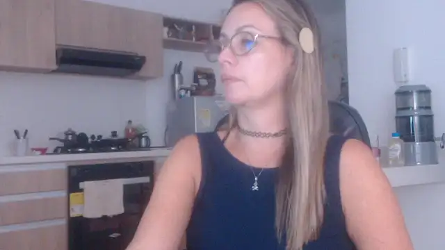 LovePaula online show from 10.23.25