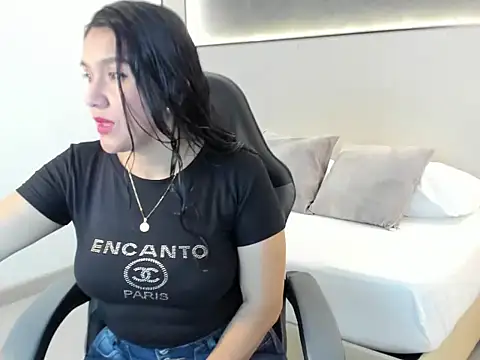 zoee zi online show from 09.27.25