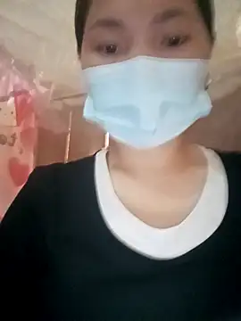 Snapshot of baby-linh001 chatting on 09.21.25 baby-linh001 online show from 09.21.25