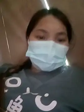 Snapshot of baby-linh001 chatting on 09.23.25 baby-linh001 online show from 09.23.25