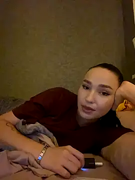 Snapshot of Amanda_Choi chatting on 10.11.25 Amanda Choi online show from 10.11.25