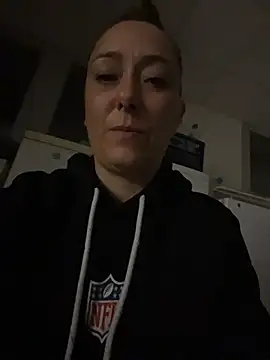 Snapshot of Reine_du_Vice84 chatting on 03.01.26 Reine du Vice84 online show from 03.01.26