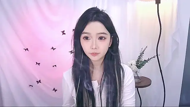 Snapshot of Miao-Maimiao chatting on 11.23.25 Miao-Maimiao online show from 11.23.25