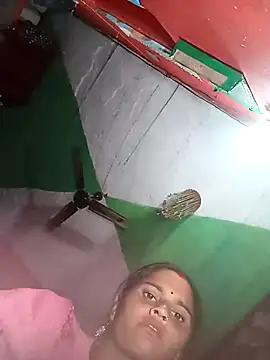 Cuty sunena online show from 11.18.25