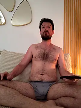 Snapshot of AD_Vu chatting on 04.06.26 AD Vu online show from 04.06.26