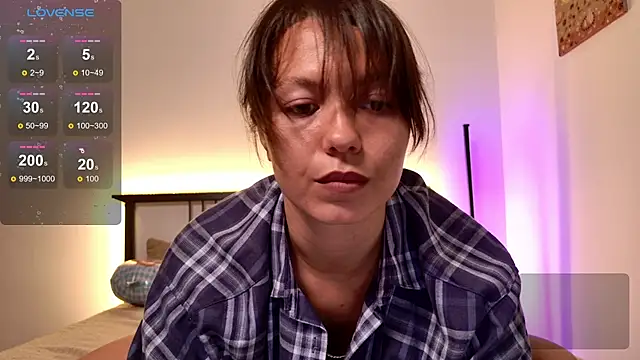 EllaCanny online show from 09.29.25