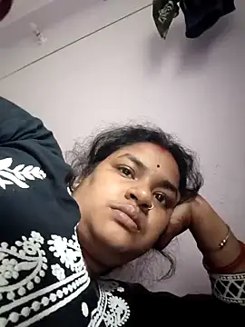 Deborbhavi222 online show from 12.17.25