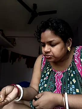 Snapshot of Deborbhavi222 chatting on 04.04.26 Deborbhavi222 online show from 04.04.26