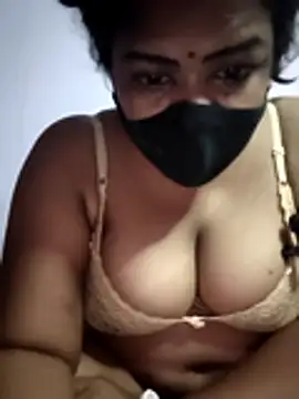 Snapshot of Deborbhavi222 chatting on 04.04.26 Deborbhavi222 online show from 04.04.26