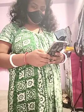 Snapshot of Deborbhavi222 chatting on 04.05.26 Deborbhavi222 online show from 04.05.26
