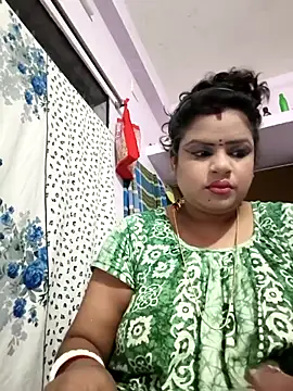 Snapshot of Deborbhavi222 chatting on 04.10.26 Deborbhavi222 online show from 04.10.26