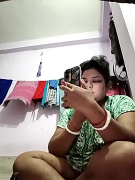 Snapshot of Deborbhavi222 chatting on 04.17.26 Deborbhavi222 online show from 04.17.26