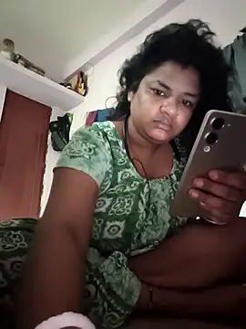 Snapshot of Deborbhavi222 chatting on 05.16.26 Deborbhavi222 online show from 05.16.26