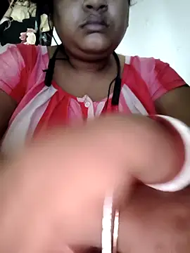 Snapshot of Deborbhavi222 chatting on 05.17.26 Deborbhavi222 online show from 05.17.26