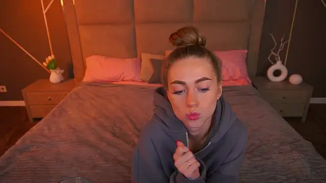 GoGoDream online show from 11.13.25