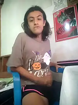 Snapshot of Maxxxine6_9 chatting on 10.24.25 Maxxxine6 9 online show from 10.24.25