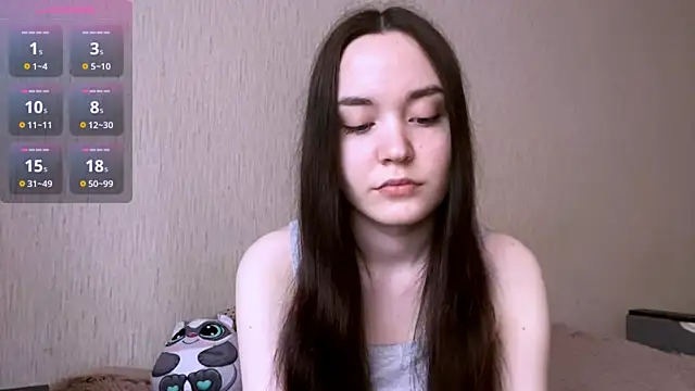 Snapshot of VividSienna chatting on 05.06.26 VividSienna online show from 05.06.26