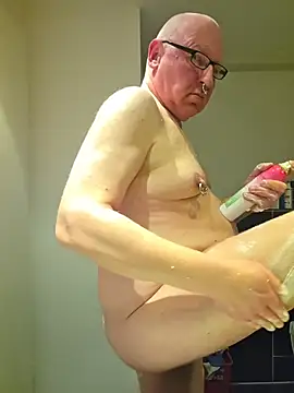 Snapshot of CgnWolf chatting on 02.25.26 CgnWolf online show from 02.25.26