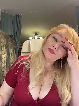 Sweet-blonde online show from 12.05.25