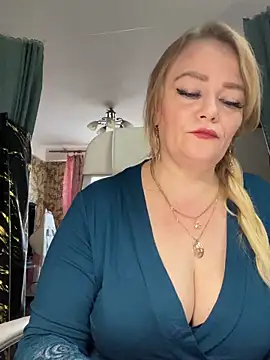 Sweet-blonde online show from 04.16.26