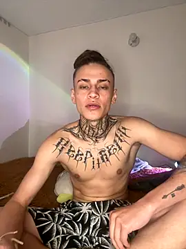 Snapshot of Craxxx69 chatting on 11.16.25 Craxxx69 online show from 11.16.25