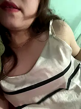 Snapshot of Lusi-sexy chatting on 09.24.25 Lusi-sexy online show from 09.24.25
