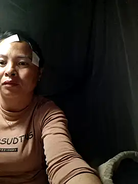 xuxulovezz online show from 09.23.25