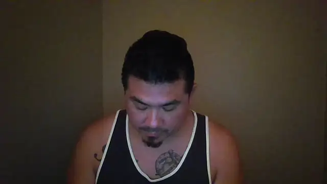 Snapshot of TheChino69 chatting on 09.22.25 TheChino69 online show from 09.22.25
