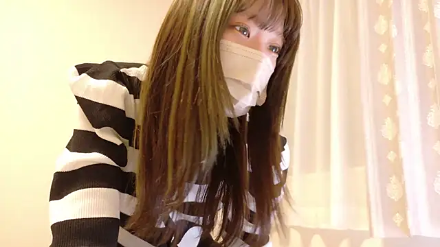 Snapshot of --rino-- chatting on 04.30.26 --rino-- online show from 04.30.26