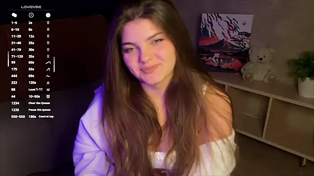 StephanieeMiller online show from 10.04.25