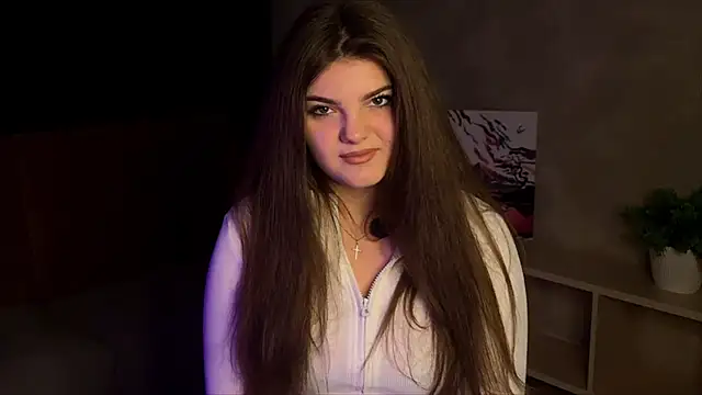 StephanieeMiller online show from 10.07.25