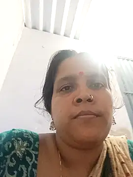 Snapshot of reya743 chatting on 10.07.25 reya743 online show from 10.07.25