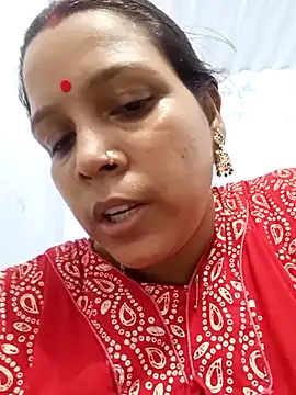 Snapshot of reya743 chatting on 10.13.25 reya743 online show from 10.13.25