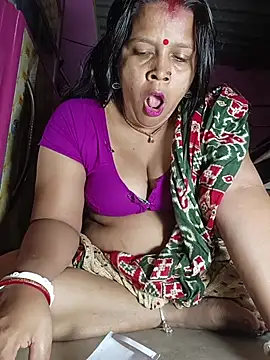 Snapshot of reya743 chatting on 11.07.25 reya743 online show from 11.07.25