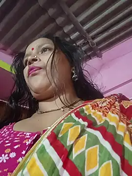 Snapshot of reya743 chatting on 11.08.25 reya743 online show from 11.08.25