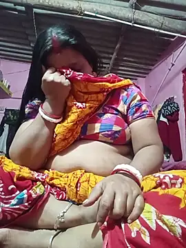 Snapshot of reya743 chatting on 11.24.25 reya743 online show from 11.24.25