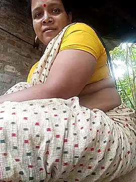 Snapshot of reya743 chatting on 12.02.25 reya743 online show from 12.02.25