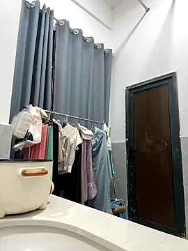 Snapshot of kanaka99 chatting on 10.27.25 kanaka99 online show from 10.27.25