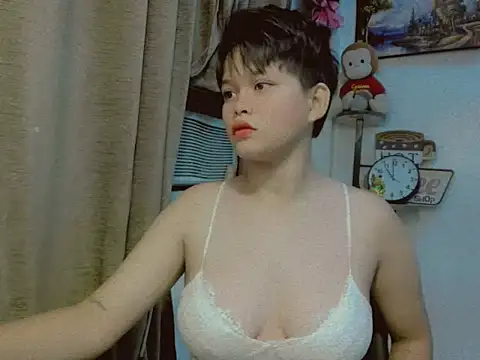 Snapshot of chennybbgirl chatting on 09.26.25 chennybbgirl online show from 09.26.25