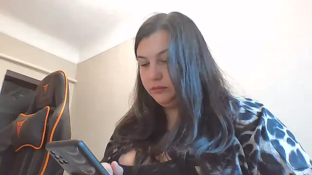 Snapshot of Feymaria chatting on 10.02.25 Feymaria online show from 10.02.25