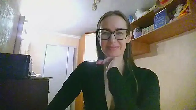 Snapshot of Norivann chatting on 11.05.25 Norivann online show from 11.05.25