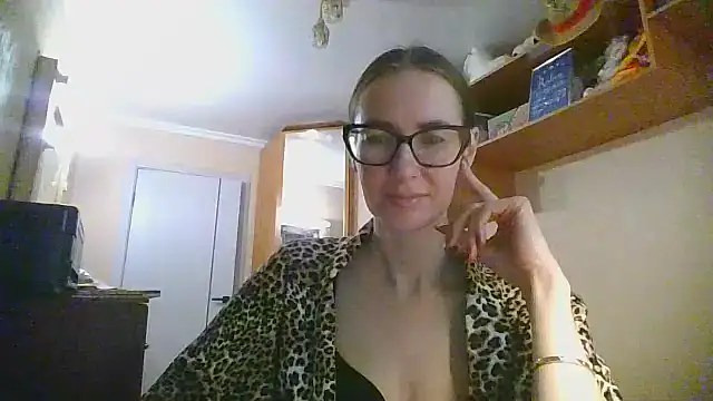 Snapshot of Norivann chatting on 11.07.25 Norivann online show from 11.07.25