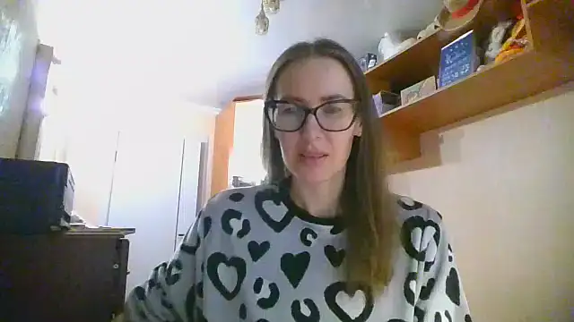 Snapshot of Norivann chatting on 11.13.25 Norivann online show from 11.13.25