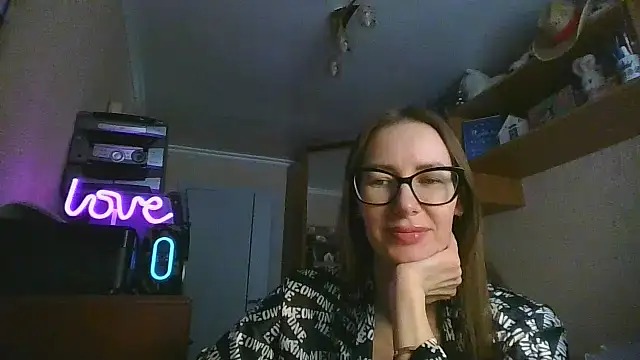 Snapshot of Norivann chatting on 02.16.26 Norivann online show from 02.16.26