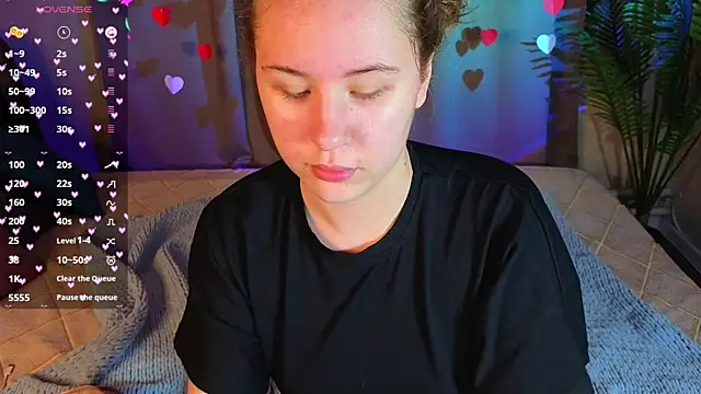 Snapshot of Elsie_Cutties chatting on 02.08.26 Elsie Cutties online show from 02.08.26