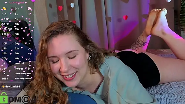 Snapshot of Elsie_Cutties chatting on 02.20.26 Elsie Cutties online show from 02.20.26