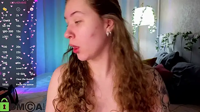 Snapshot of Elsie_Cutties chatting on 02.21.26 Elsie Cutties online show from 02.21.26