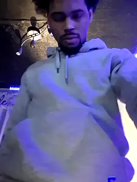 Snapshot of Painstickwes chatting on 02.10.26 Painstickwes online show from 02.10.26