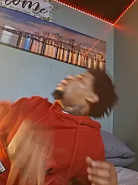 Snapshot of Painstickwes chatting on 02.22.26 Painstickwes online show from 02.22.26