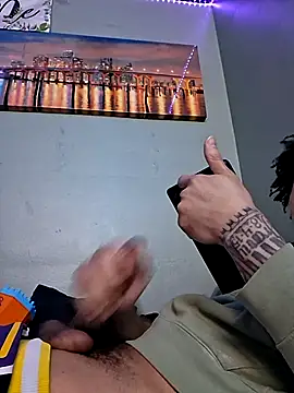 Snapshot of Painstickwes chatting on 03.02.26 Painstickwes online show from 03.02.26